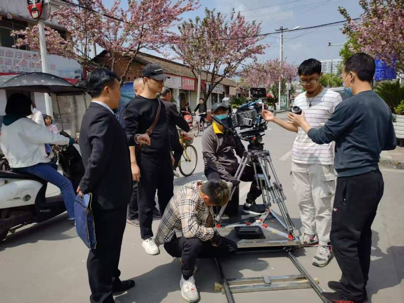 节日限定！新龙县电商产品宣传视频定制礼盒装惊艳亮相